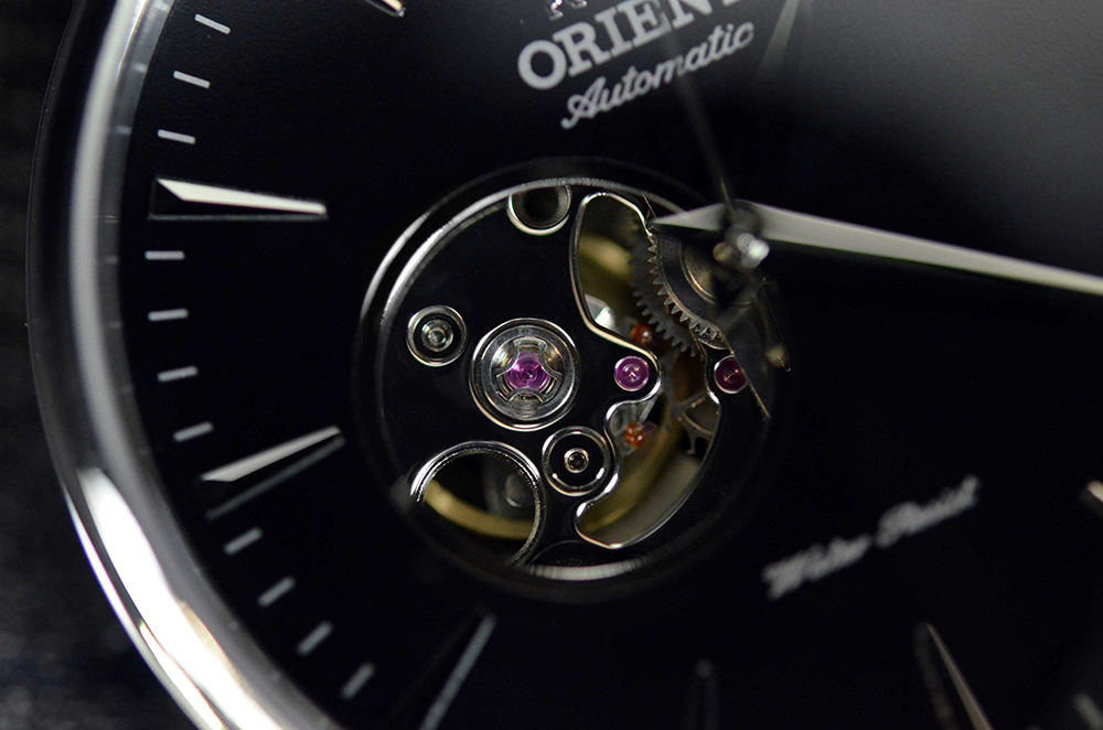 A Guide to Purchasing Your First Mechanical Watch