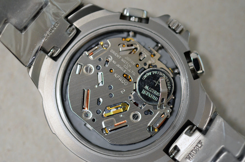 How to Tell if Your Quartz Watch Needs a New Battery