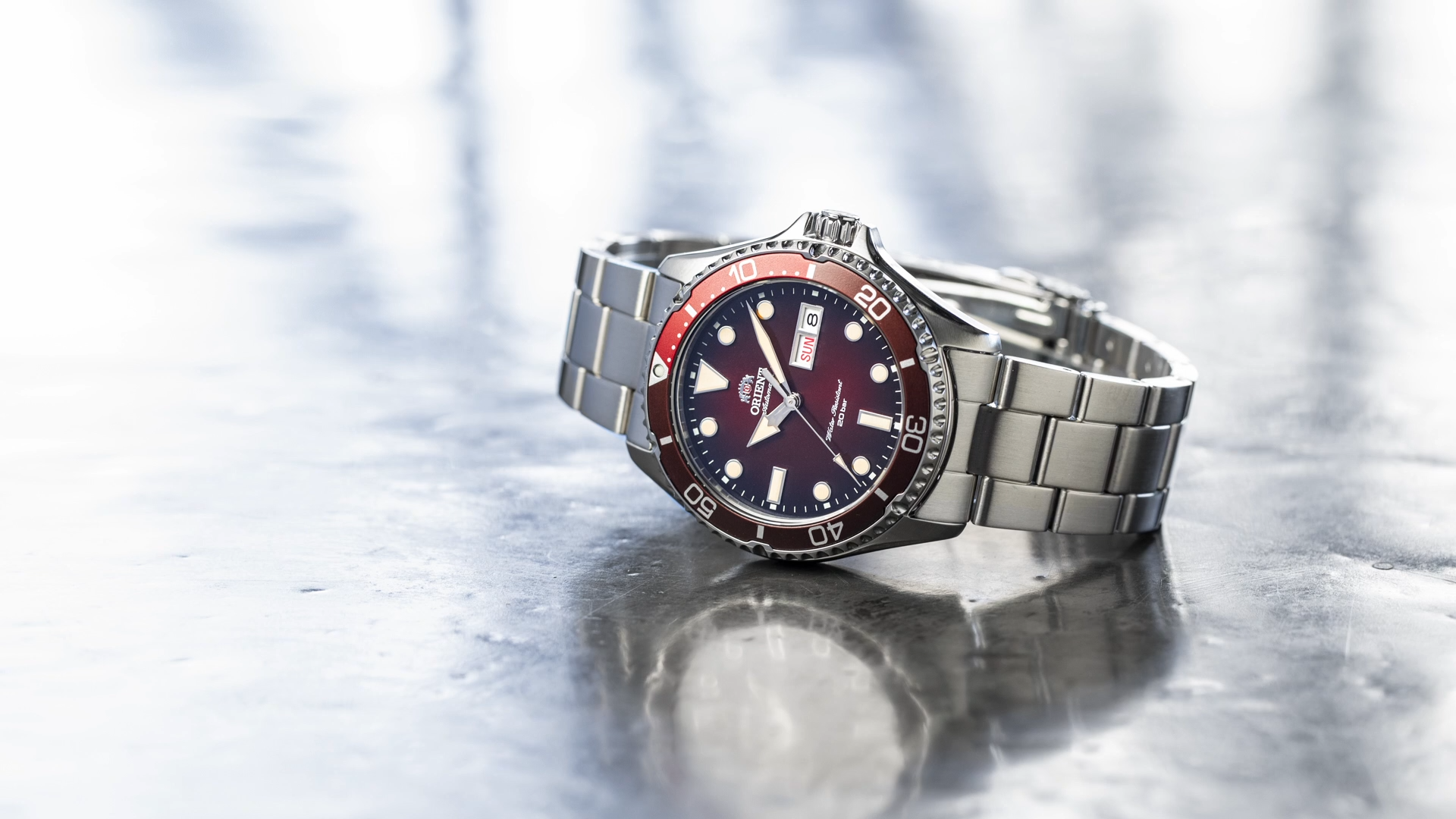 Discover the New AA08 Divers!