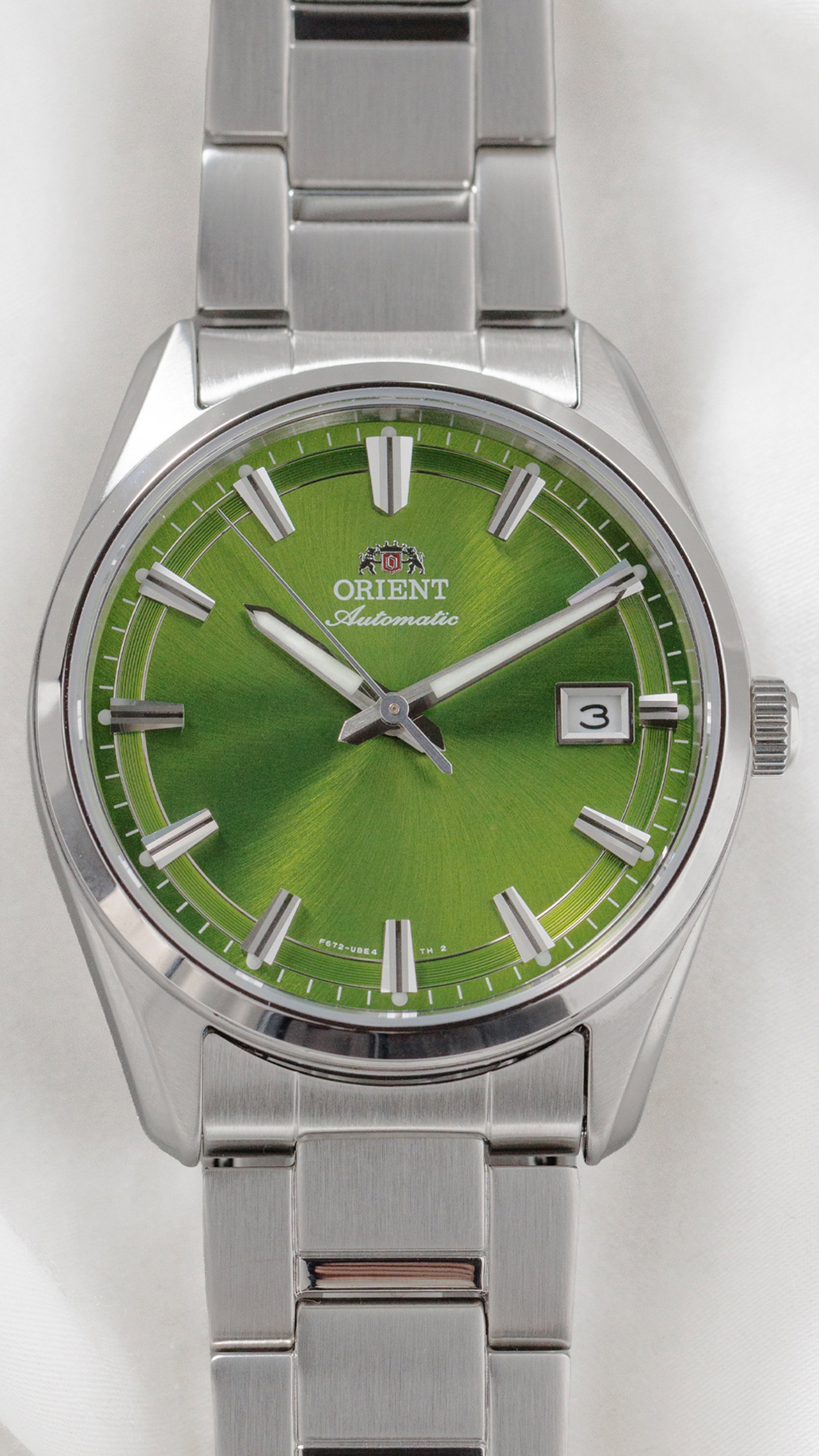 Orient Stretto Date