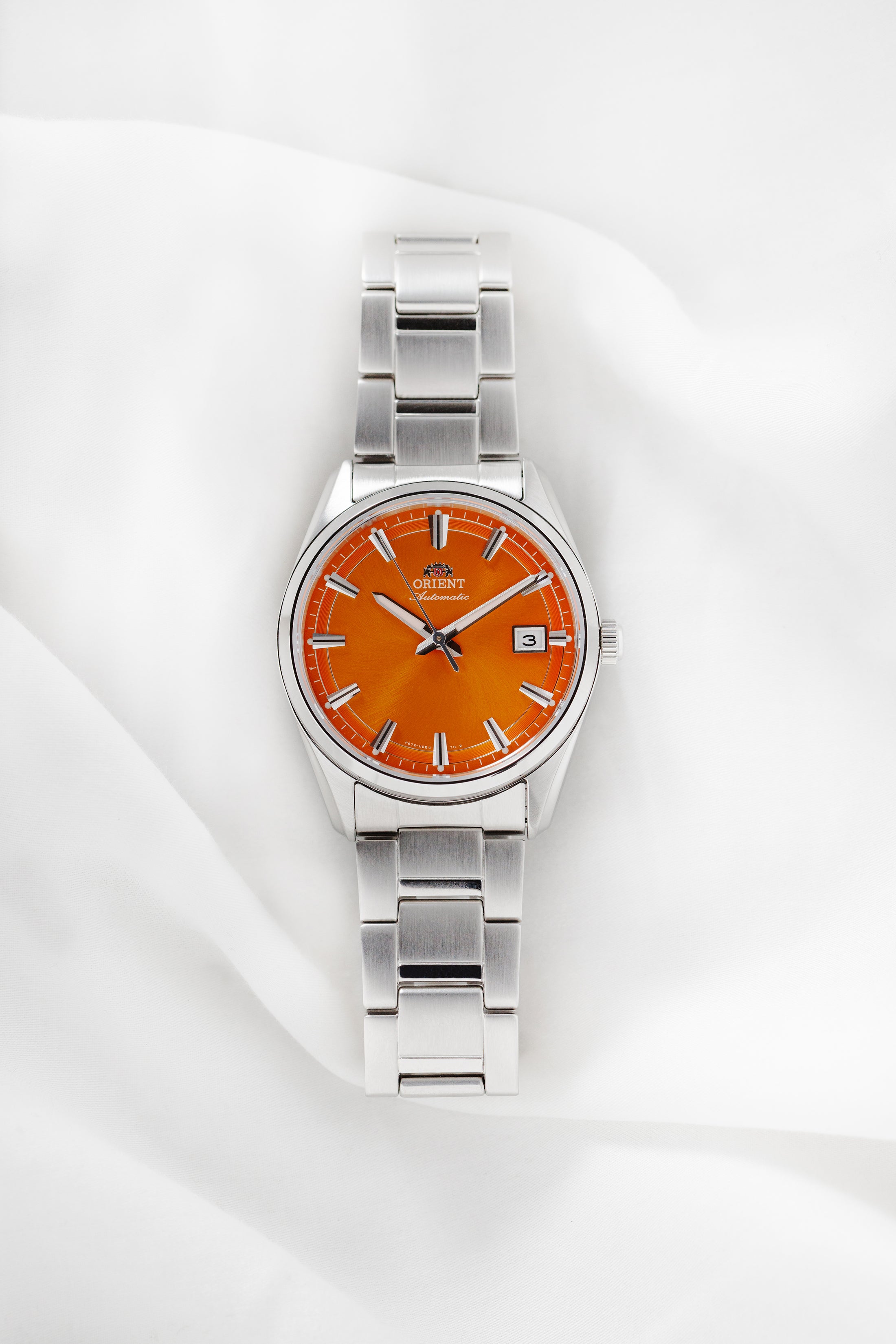 Orient Stretto Date