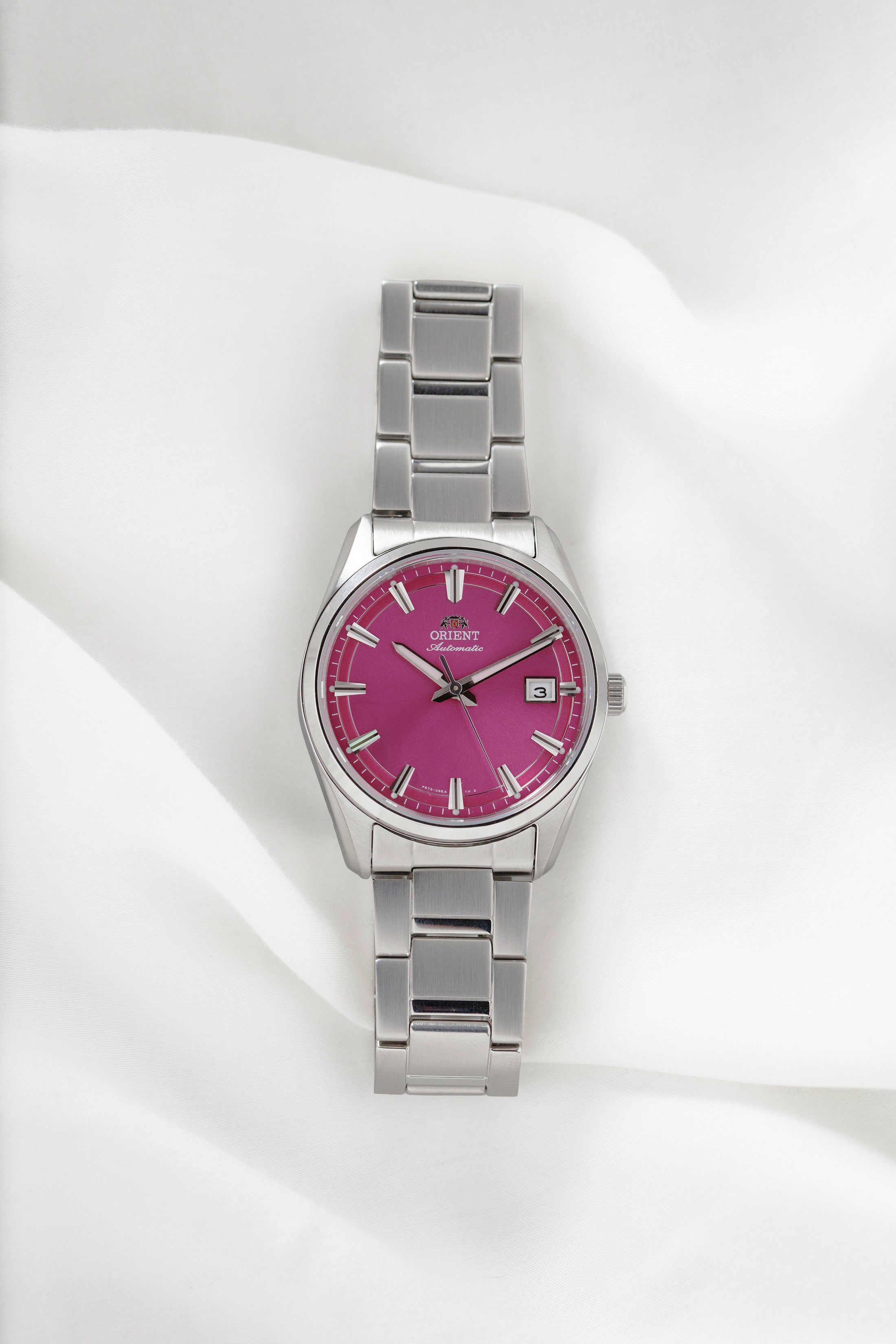 Orient Stretto Date