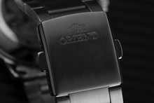 Orient Commuter RA-AA0C03S19A sport casual watch silver white