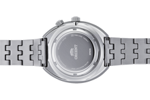 Orient World Map RA-AA0E02E19B sport travel watch silver green