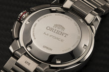 Orient M-Force AC0L RA-AC0L02R00B sport dive watch ISO 200m sapphire silver red